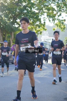 Runner Photo 1650935