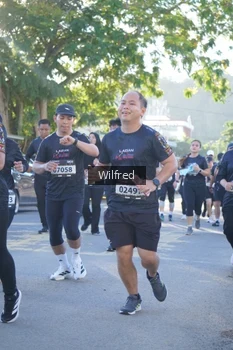 Runner Photo 1651002