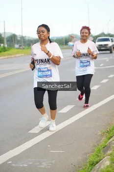 Runner Photo 1651072