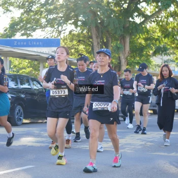 Runner Photo 1651092