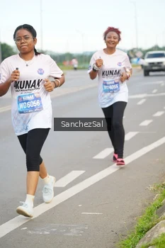 Runner Photo 1651129
