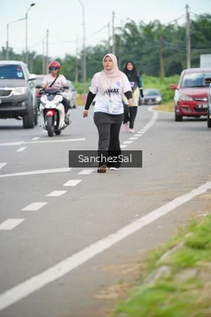 Runner Photo 1651195