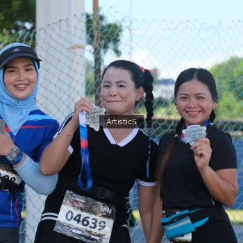 Runner Photo 1651220