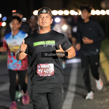 Runner Photo 1651429