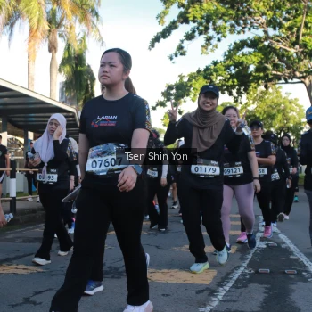 Runner Photo 1651448