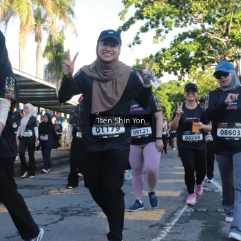 Runner Photo 1651480