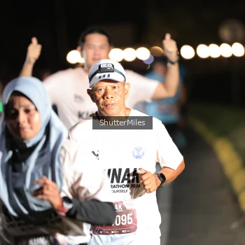 Runner Photo 1651544