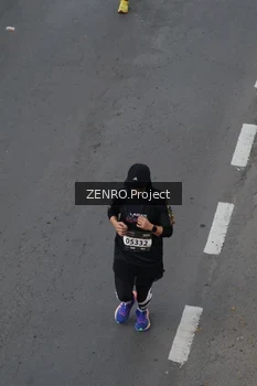 Runner Photo 1651572