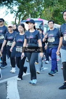 Runner Photo 1651594