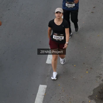 Runner Photo 1651621