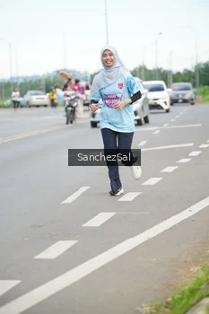 Runner Photo 1651652