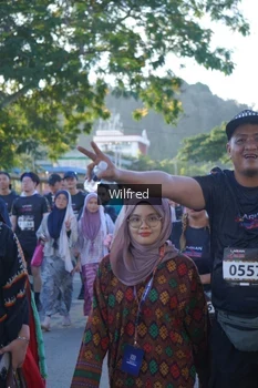 Runner Photo 1651658