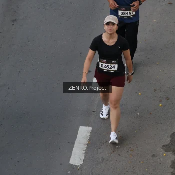 Runner Photo 1651673