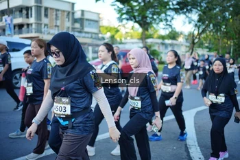 Runner Photo 1651720