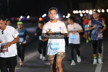 Runner Photo 1651724