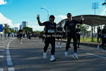 Runner Photo 1651739