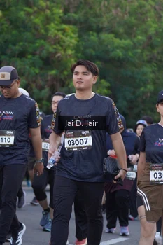Runner Photo 1651815