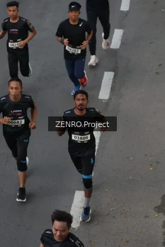 Runner Photo 1651906