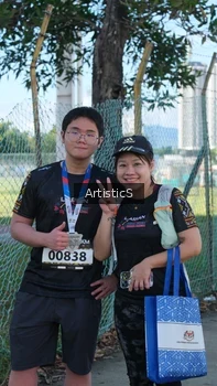 Runner Photo 1651930