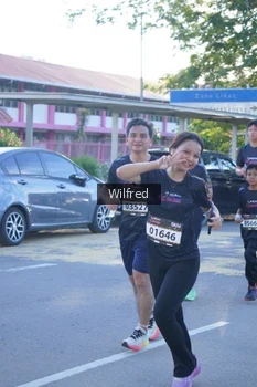 Runner Photo 1651965