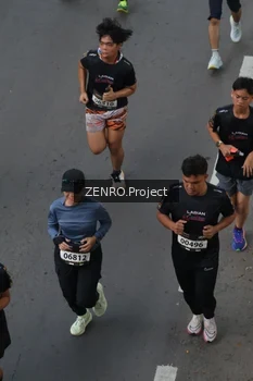 Runner Photo 1652027