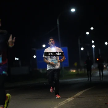 Runner Photo 1652045