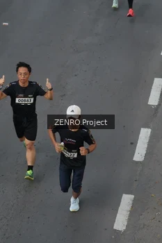 Runner Photo 1652114