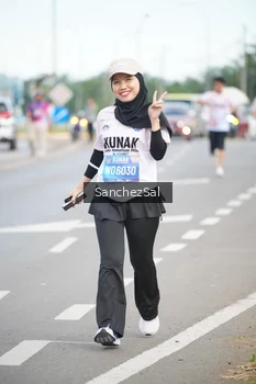 Runner Photo 1652212