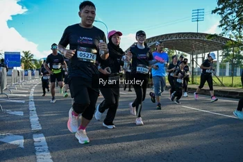 Runner Photo 1652223