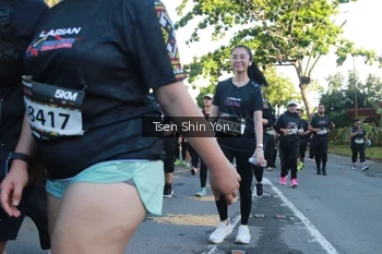 Runner Photo 1652262