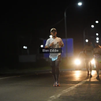 Runner Photo 1652273