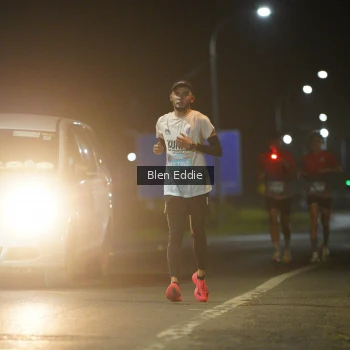Runner Photo 1652320