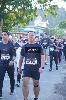 Runner Photo 1652373