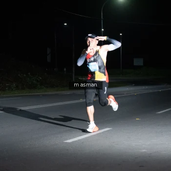 Runner Photo 1652433