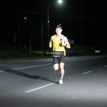 Runner Photo 1652484