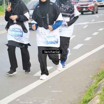 Runner Photo 1652525