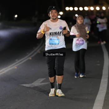 Runner Photo 1652549