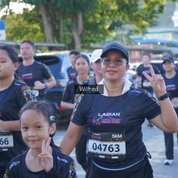 Runner Photo 1652617