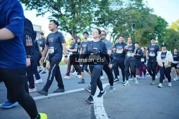 Runner Photo 1652660