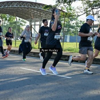 Runner Photo 1652849