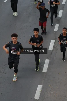 Runner Photo 1652886