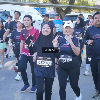 Runner Photo 1652950