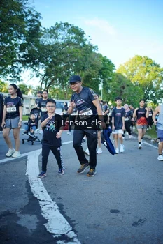 Runner Photo 1652977