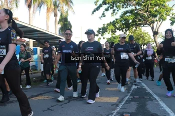 Runner Photo 1652994