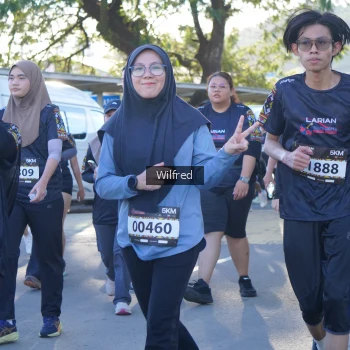 Runner Photo 1653048