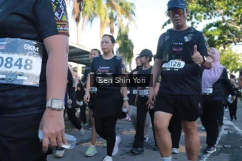 Runner Photo 1653059