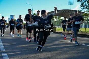 Runner Photo 1653159