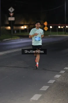 Runner Photo 1653171
