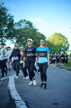 Runner Photo 1653249