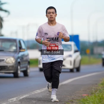 Runner Photo 1653320